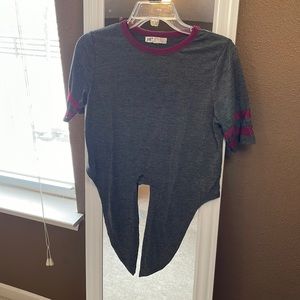 Cropped Tie Tee